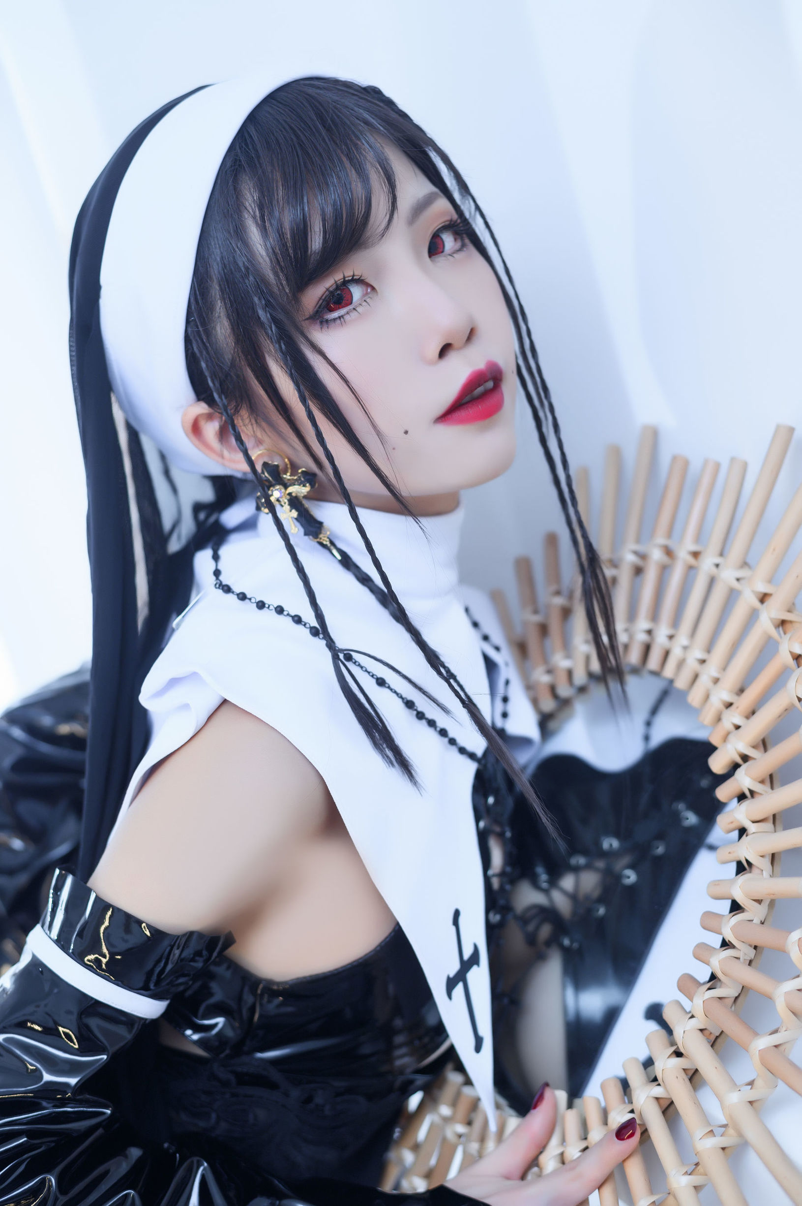 [Cosplay写真]动漫博主水淼aqua修女插图5